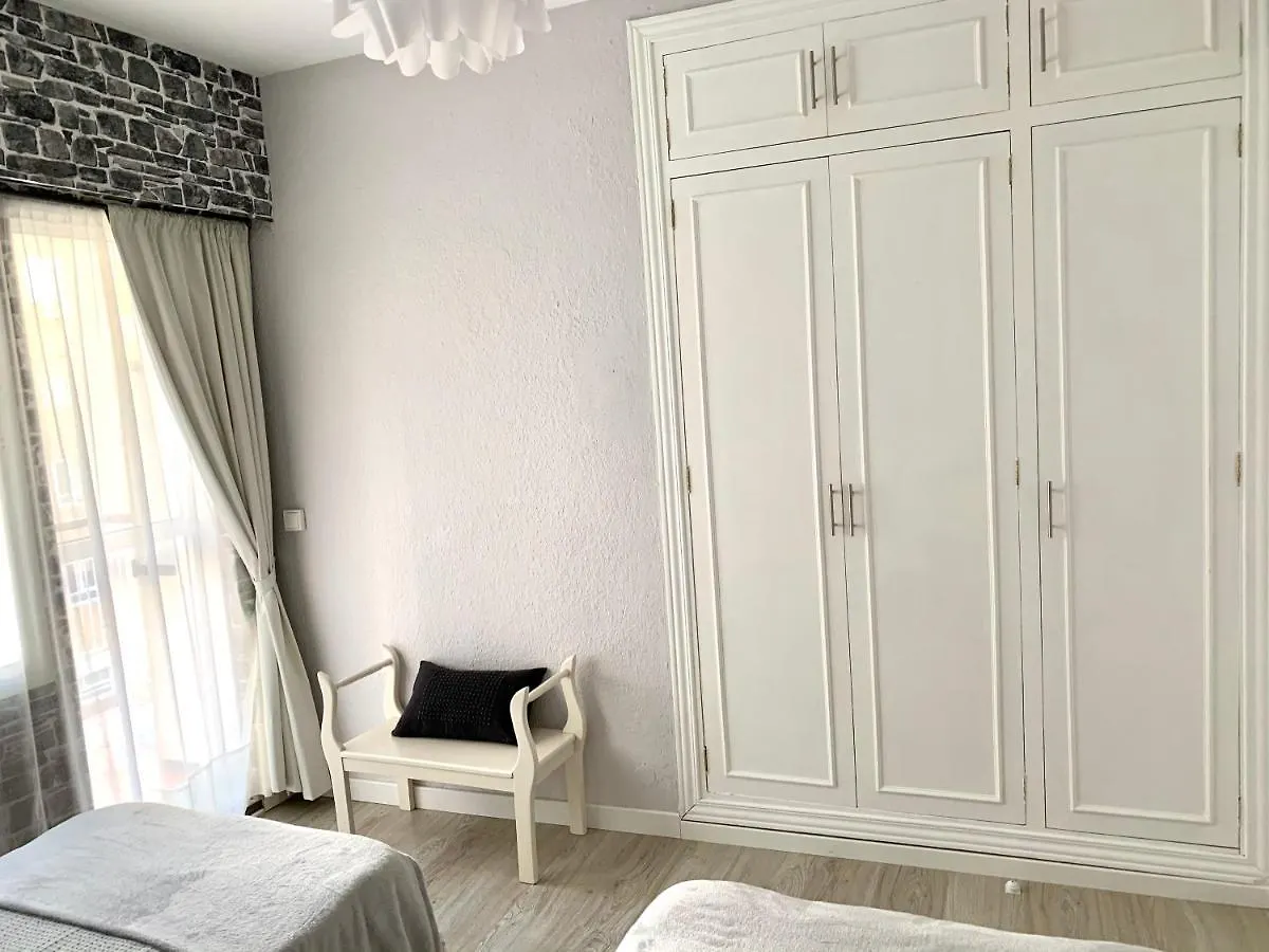 Malaga Beach And Historic Centre Malagueta Apartment